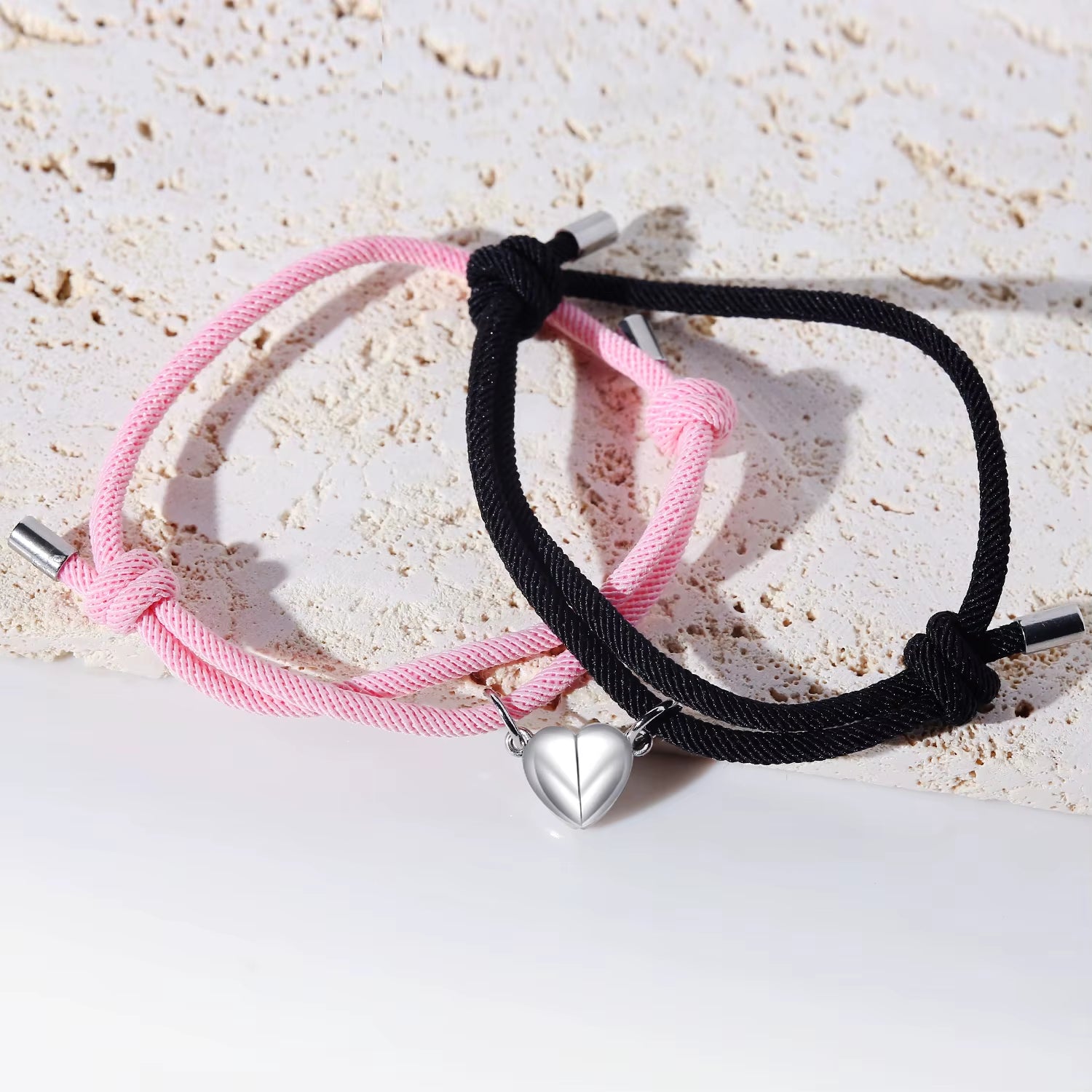2Pcs Magnetic Couples Bracelets Heart Shaped Matching Attraction Adjustable Bracelets Lover Gifts for Boyfriend Girlfriend